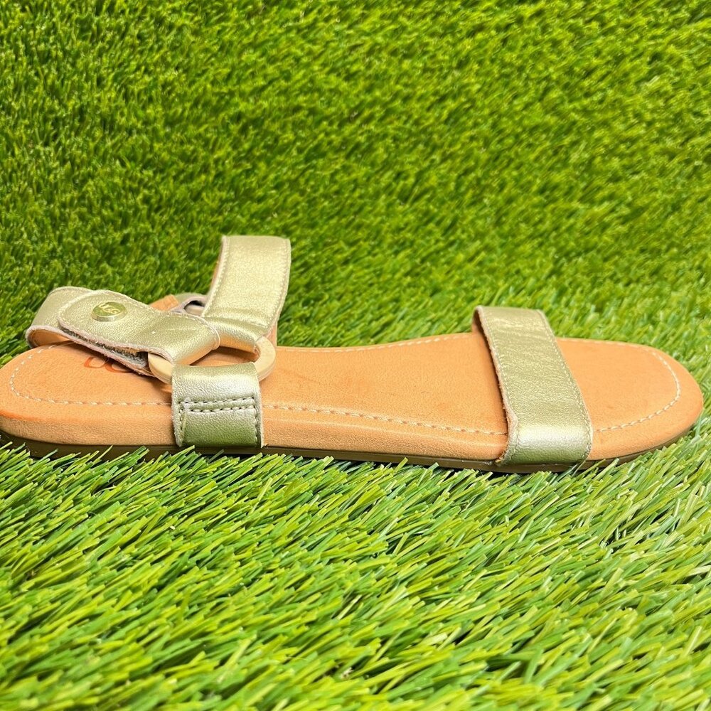 UGG Rynell Womens Size 7 Metallic Gold Beach Outdoor Ankle Strap Strappy Sandals